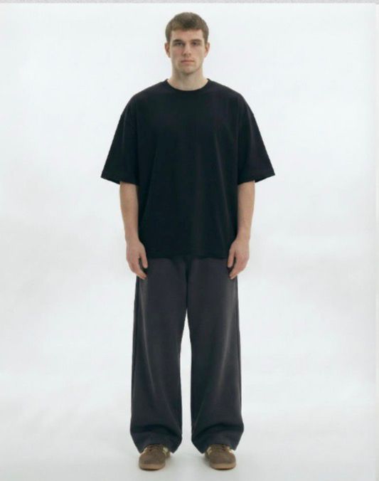 Unisex Black T-Shirt (Oversize)