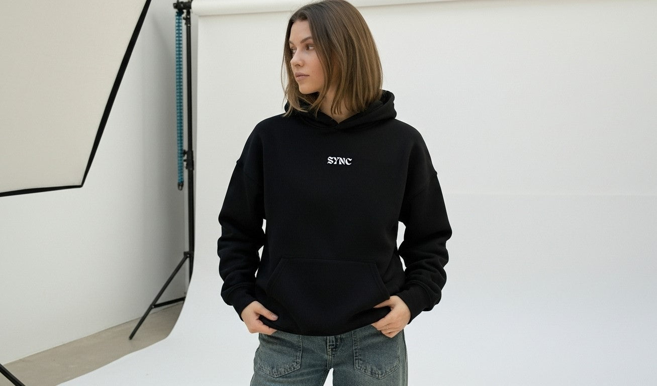BASIC BLACK HOODIE